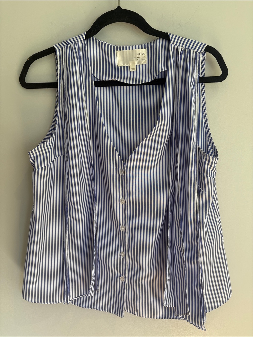 J.O.A. Blue and White Striped Button-Front Sleeveless Camisole
